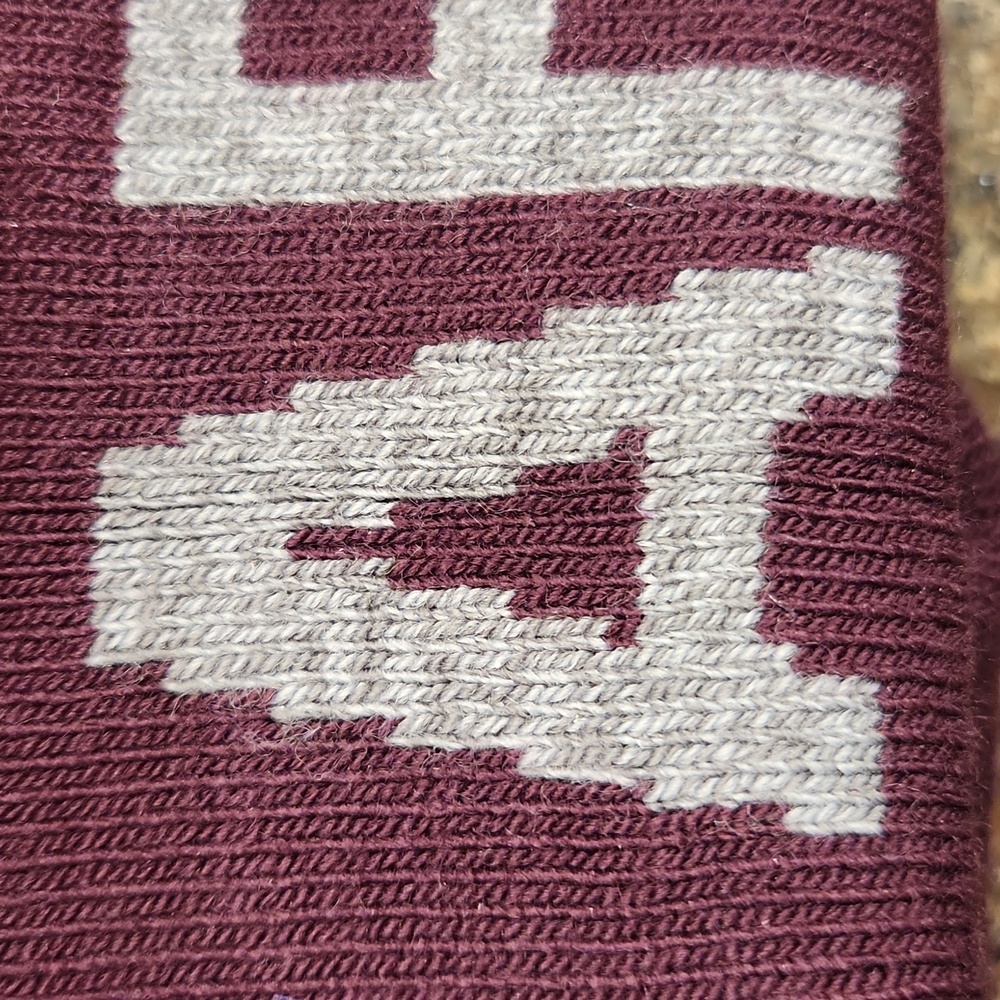Under Armour Hat Womens - Picture 7 of 9